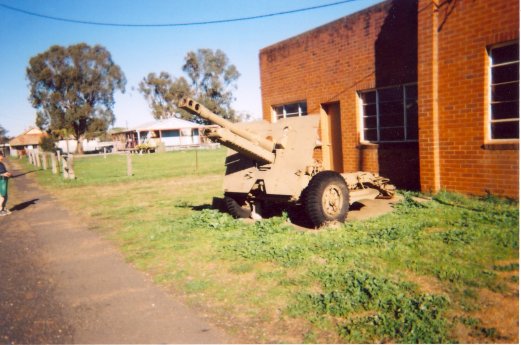 25 Pounder Mark II on Carriage