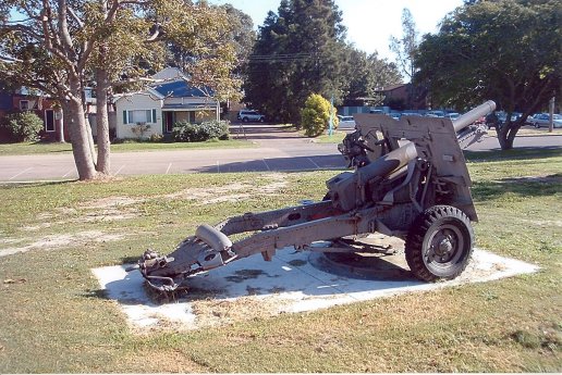 25 Pounder Mark I on Carriage